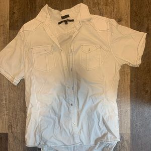 Men’s slim fit button down short sleeve